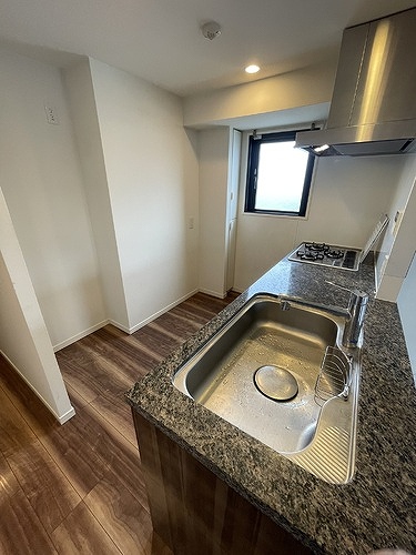 プレシス赤羽 キッチン（内装前）