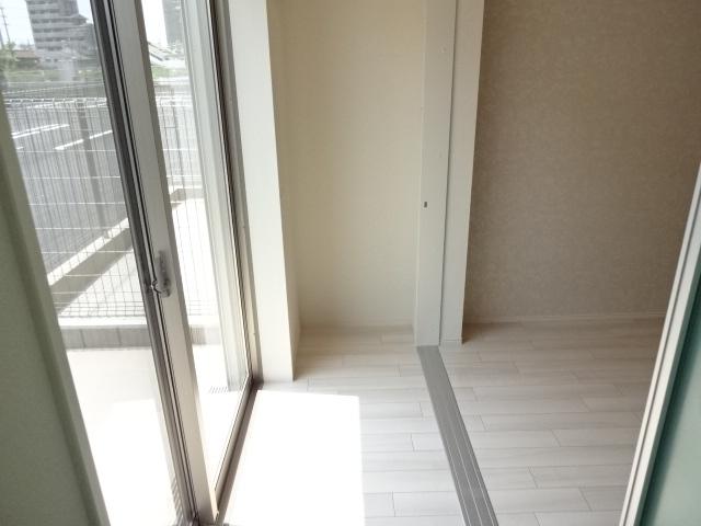 ニュークラリス103号室 インナーテラス（イメージ）