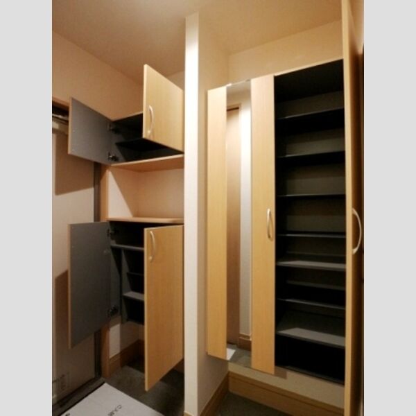 クレイドル シューズボックス