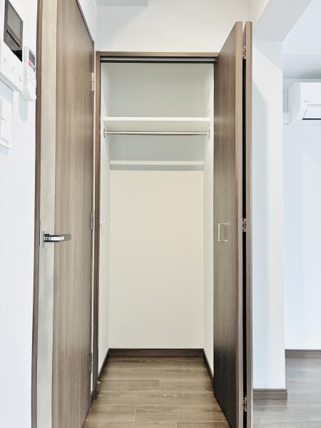 ＣＯＭＰＯＳＩＴＥ目黒鷹番1階 リビング