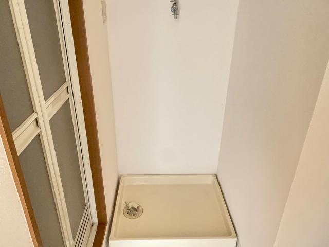 コンテント302号室 洗濯機置場