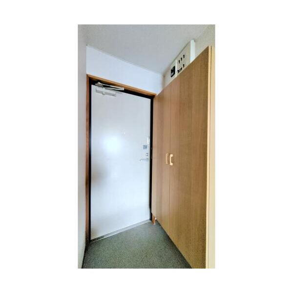コムネット町田302号室 玄関