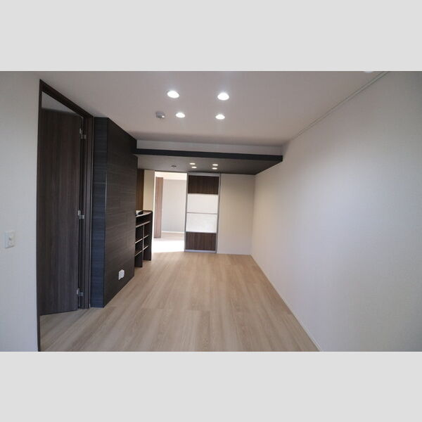 Noble villa浦和美園102号室 LDK