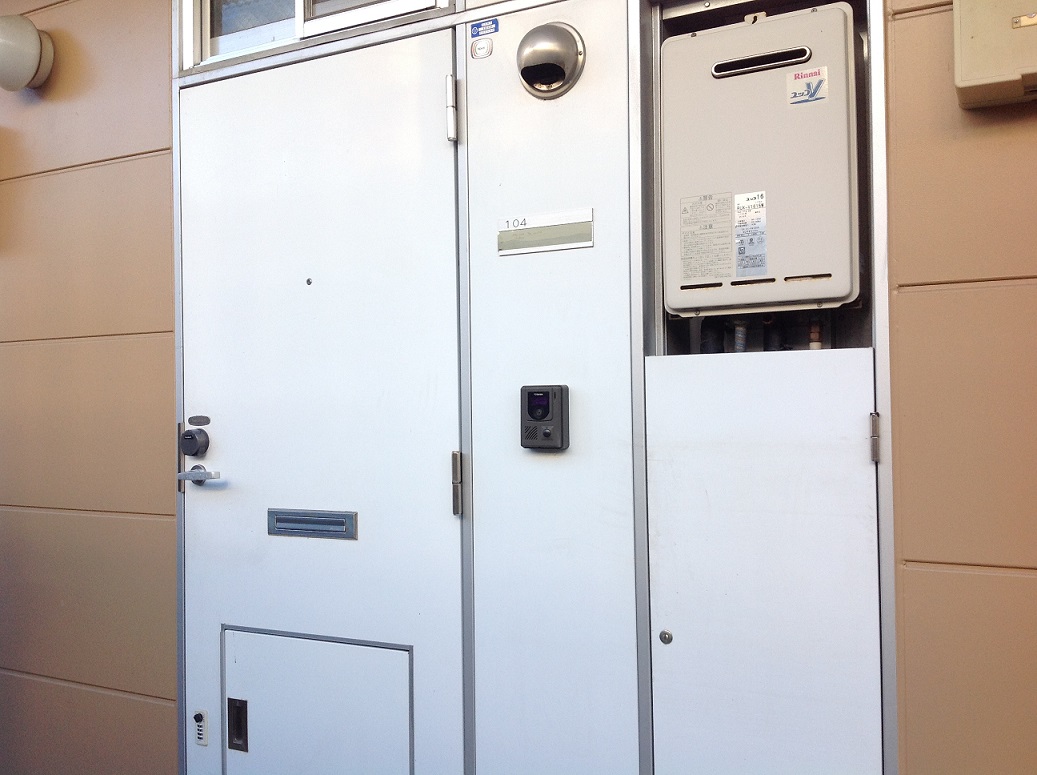 レオパレスＴＡＫＡ．α 玄関