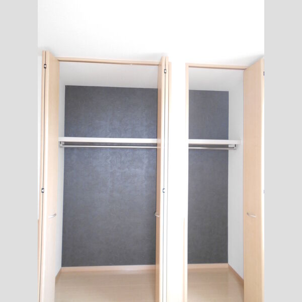 リブェール101号室 収納