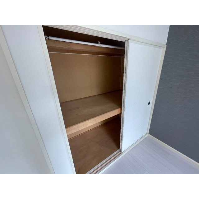 エミケーユ錦103号室 内観