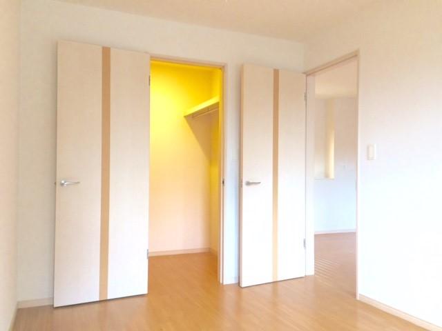 グリーンハイツ 洋室