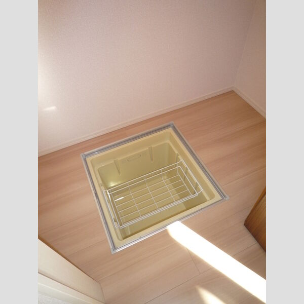 Bright Halu 　west101号室 収納