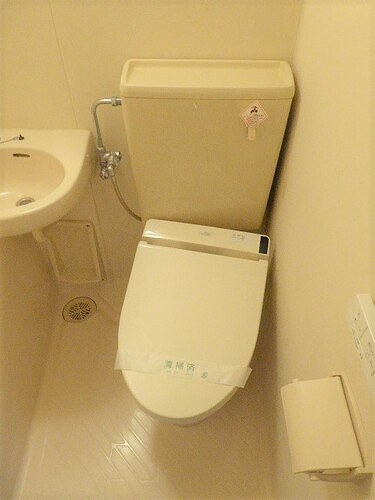 アーバンヒルズ吉野町3階 同建物別部屋の参考画像