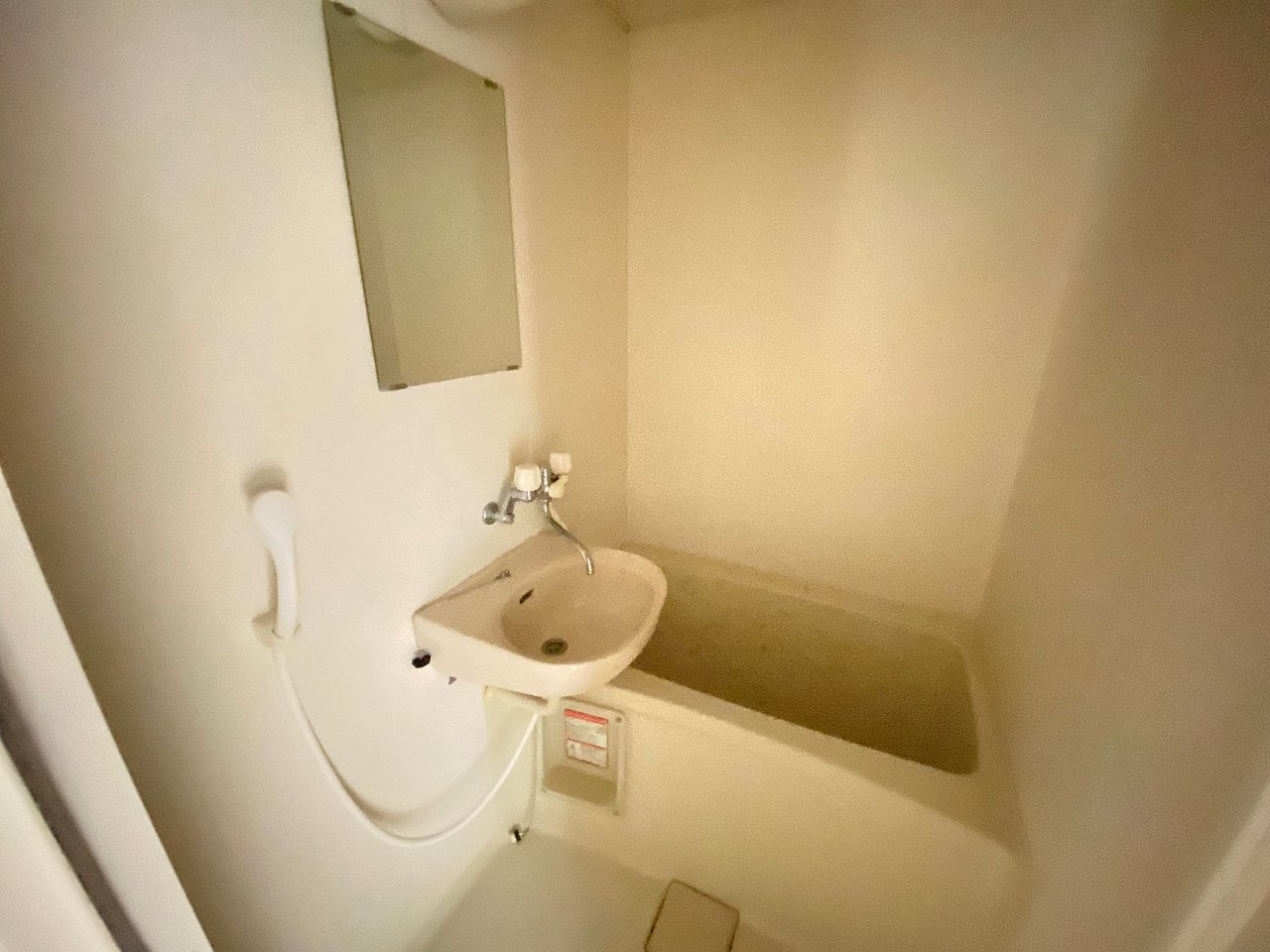 レオパレスコートヤード 内観