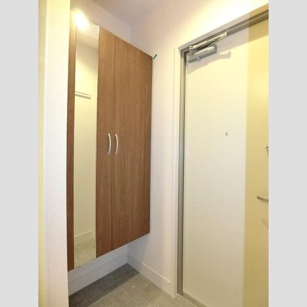 グローリー湘南Ⅱ 玄関(シューズボックス)