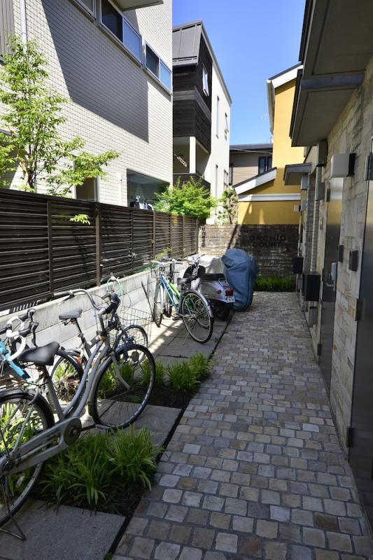 オーキッドコート鷹番1階 エントランス