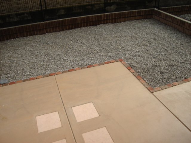 ガーデニングヒルズ北野３４５00102号室 専用庭