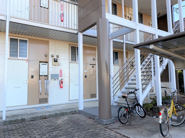 レオパレスリバーサイドコート 内観