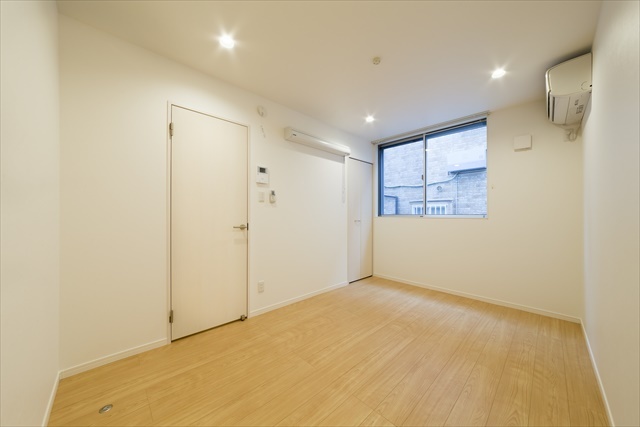 Ｓｕｍｍｅｒ　Ｃｌｕｂ　柏 フローリング　エアコン