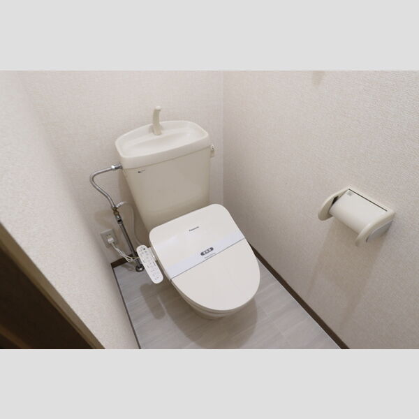 ハイツ・サンピーチ　C 温水洗浄暖房便座