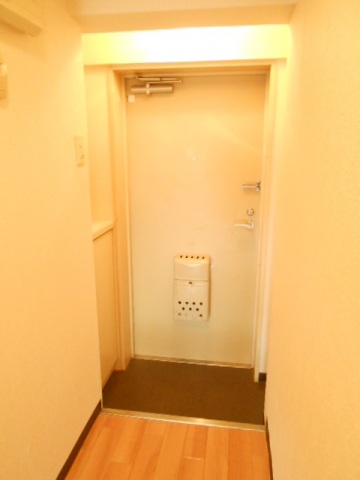 スカイコート綱島第2421号室 内観