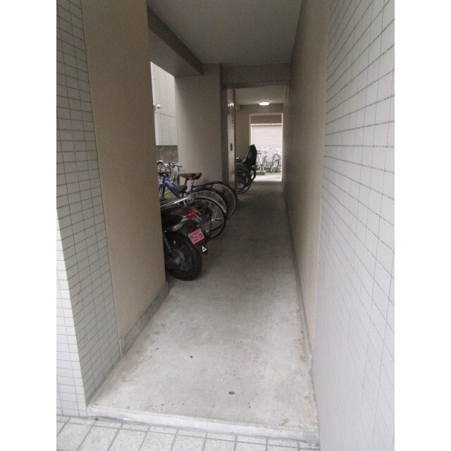 アゼリア中野 外観