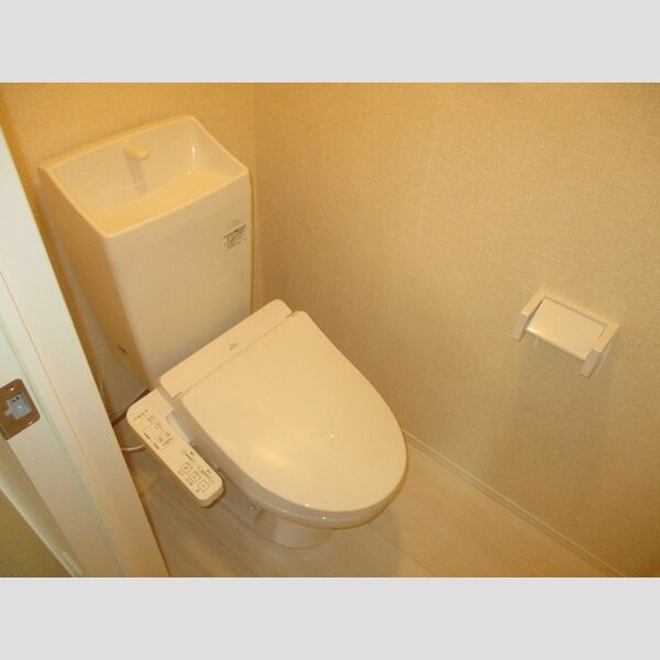 アルベラータ101号室 トイレ