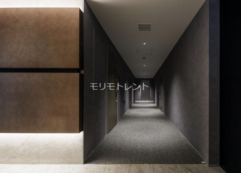 イプセ初台2階 共用廊下