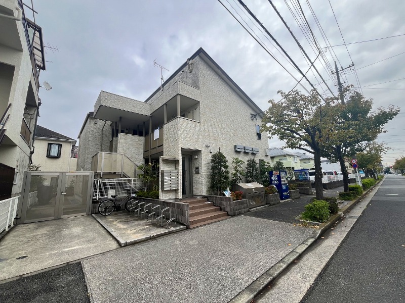 クリスタル竹の塚2階 外観