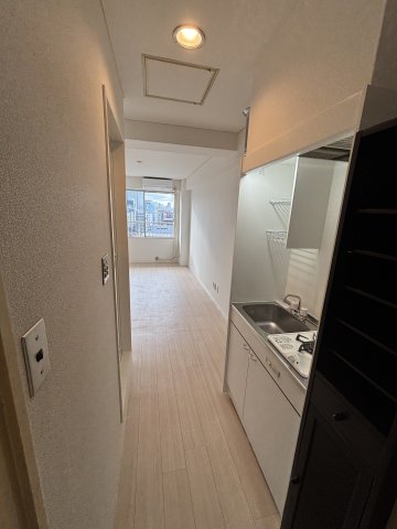 ヴァリエ後楽園１００５号室 玄関