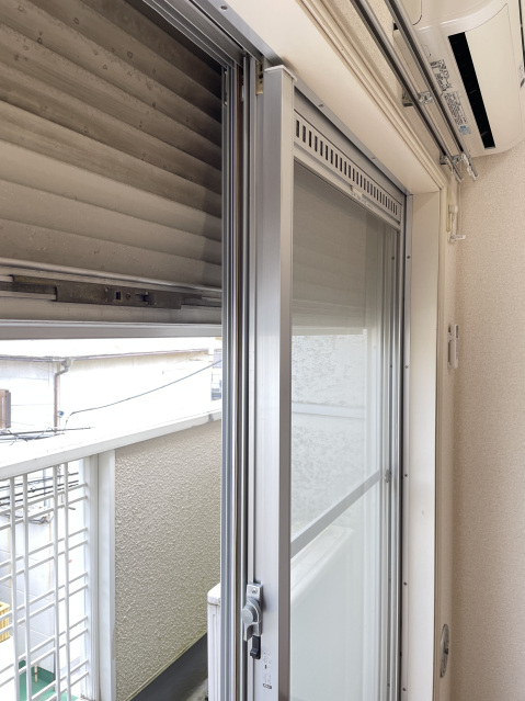 スカイピア阿佐ケ谷203号室 防犯シャッター