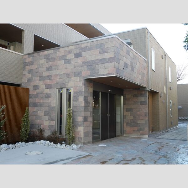 ステラ美光110号室 エントランス