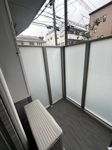 ECREDE上板橋101号室 バルコニー