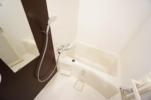 Weave Base Itabashi Honcho7階 バス