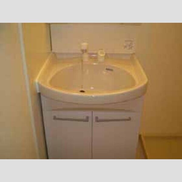 プリモ西白井　B シャンプードレッサー