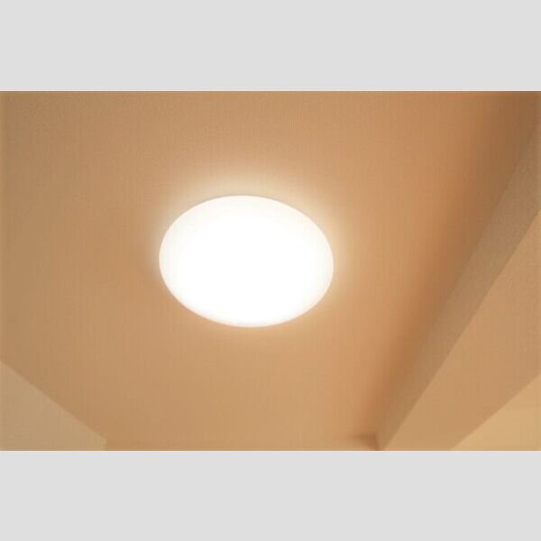 ロイヤルKJ906号室 居室照明