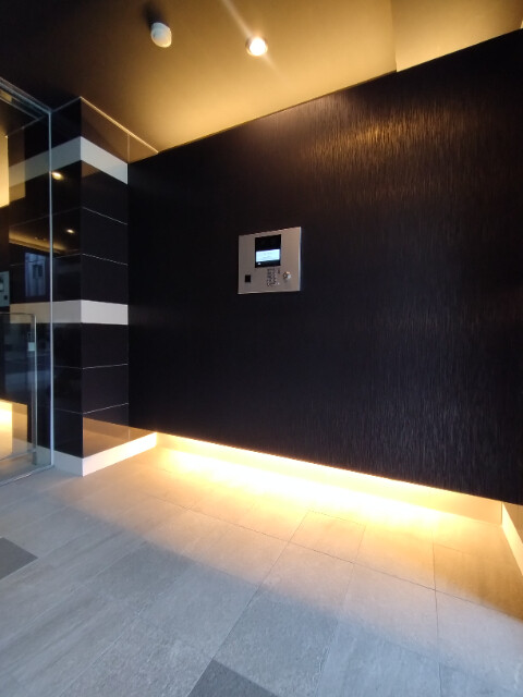 クレイシア板橋蓮沼 エントランス