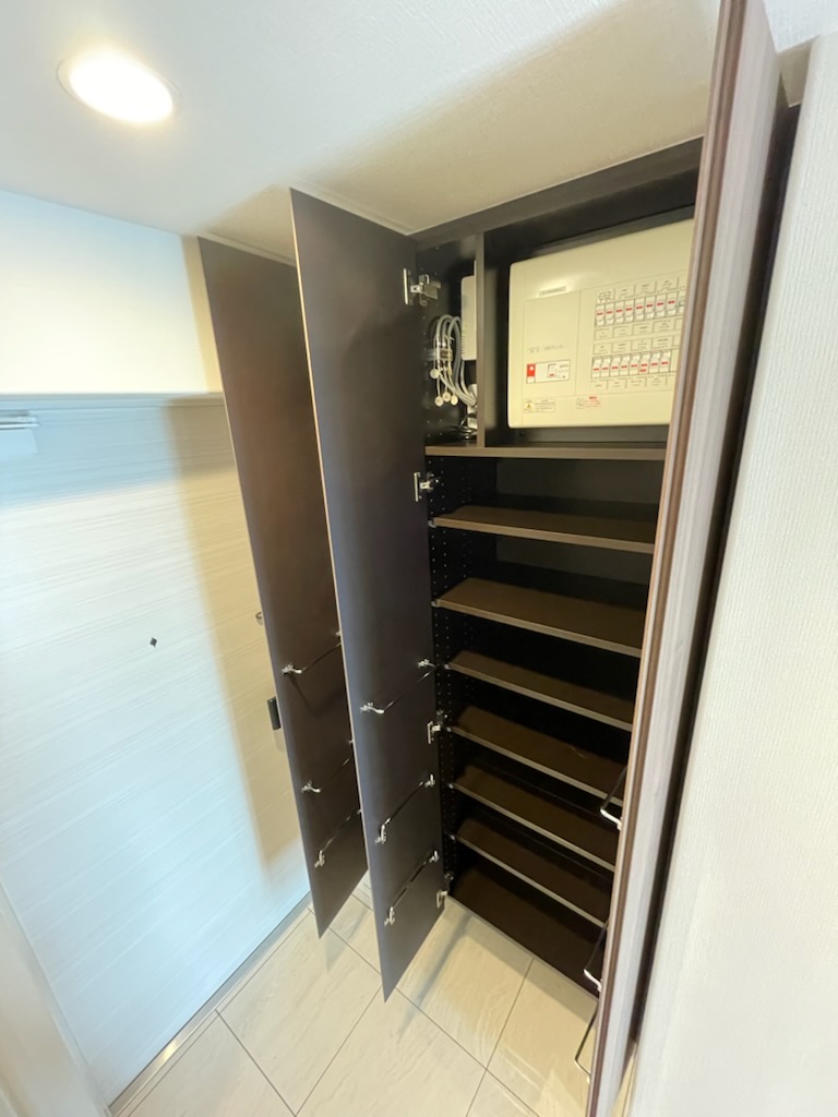 ガーラ・レジデンス平井7階 収納