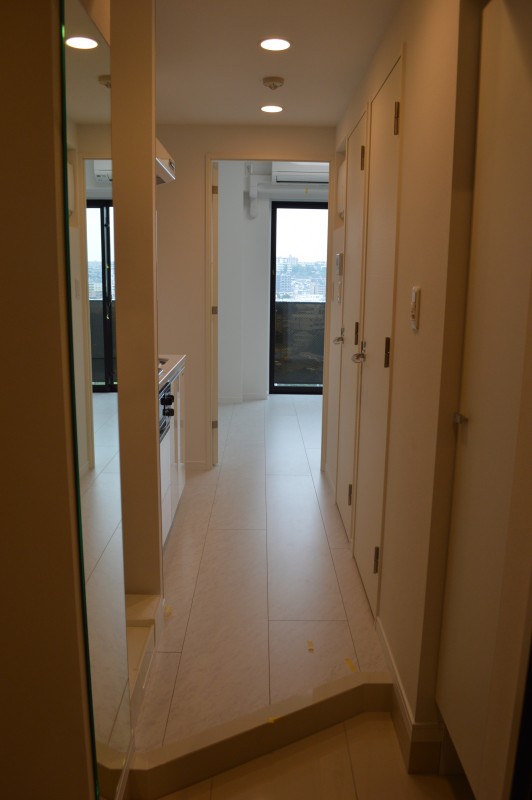 クレイシア西横浜10階 玄関