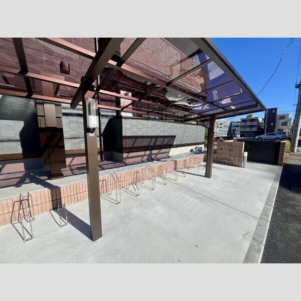 ルミナスひたち 駐輪場