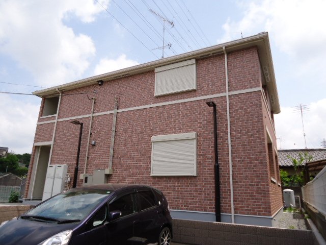 クラルテ 外観写真（昼）