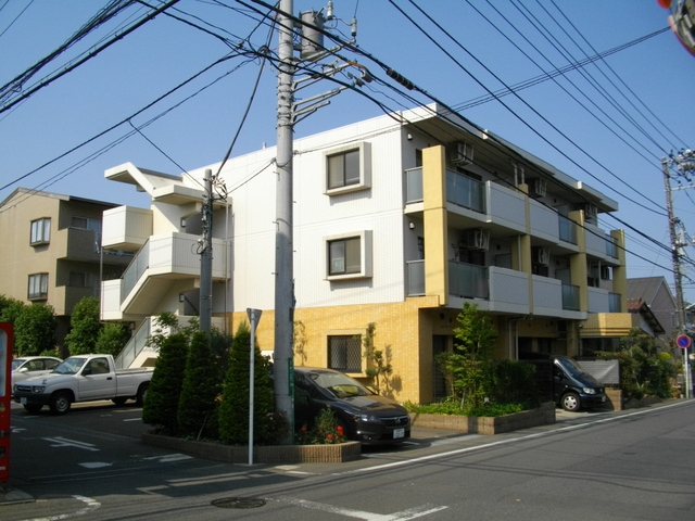 ホワイトヘイヴン0202号室 外観1