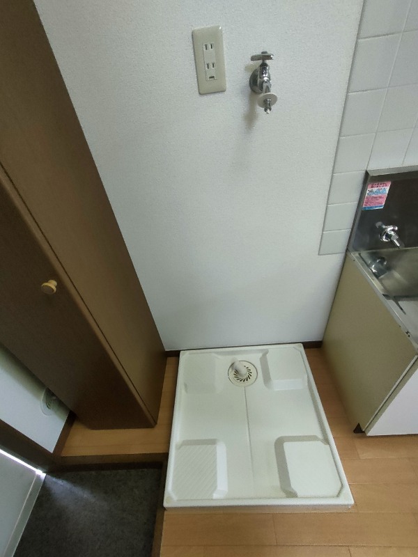 シャンフェルト西落合2階 その他（洗濯機置き場）