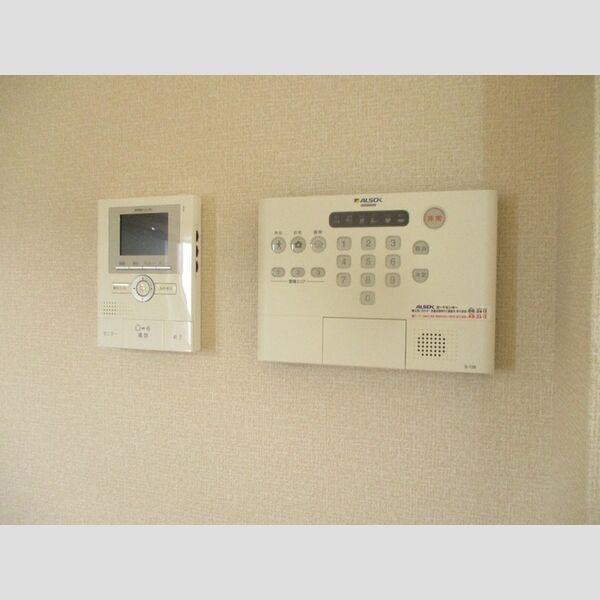 ラ・リアン　C・D　C棟105号室 セキュリティ