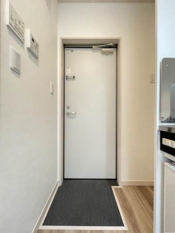 Fontaine尾久 玄関