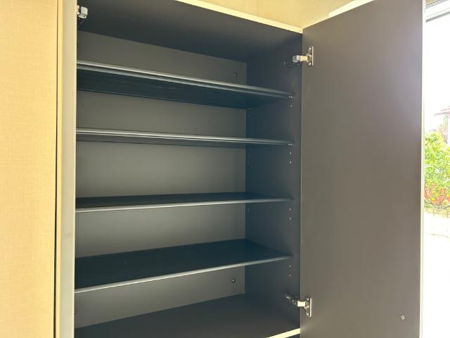 フォンテーヌ358 下足箱