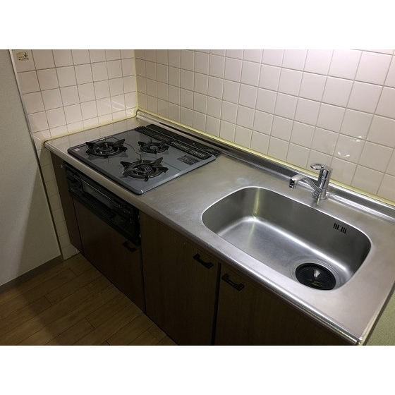 コスモ横浜大通り公園0505号室 キッチン