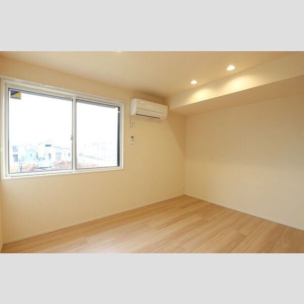 ローテ　ベルク206号室 洋室