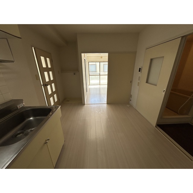 メゾン中郷 内観