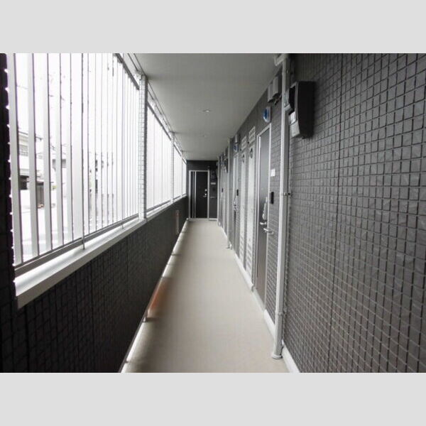 サンクレール 共用廊下