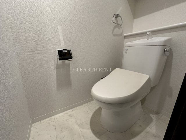 グラーサ西麻布2階 温水洗浄便座付きトイレ
