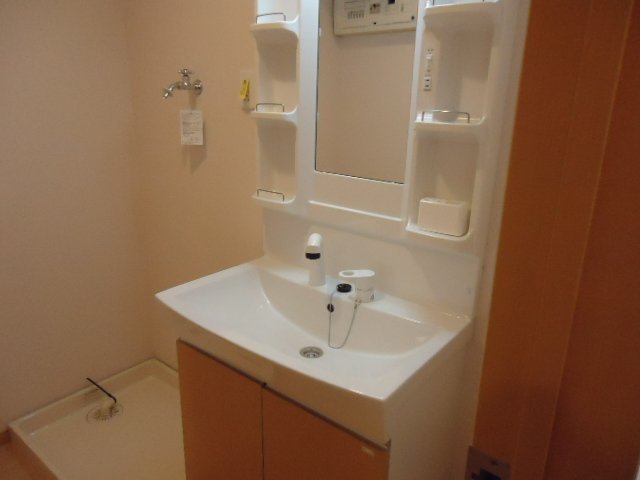 ワンピース 洗髪洗面化粧台