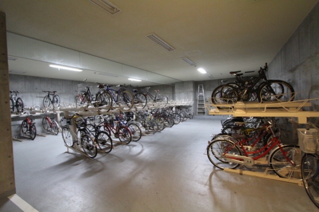 プライムアーバン日本橋横山町501号室 駐輪場