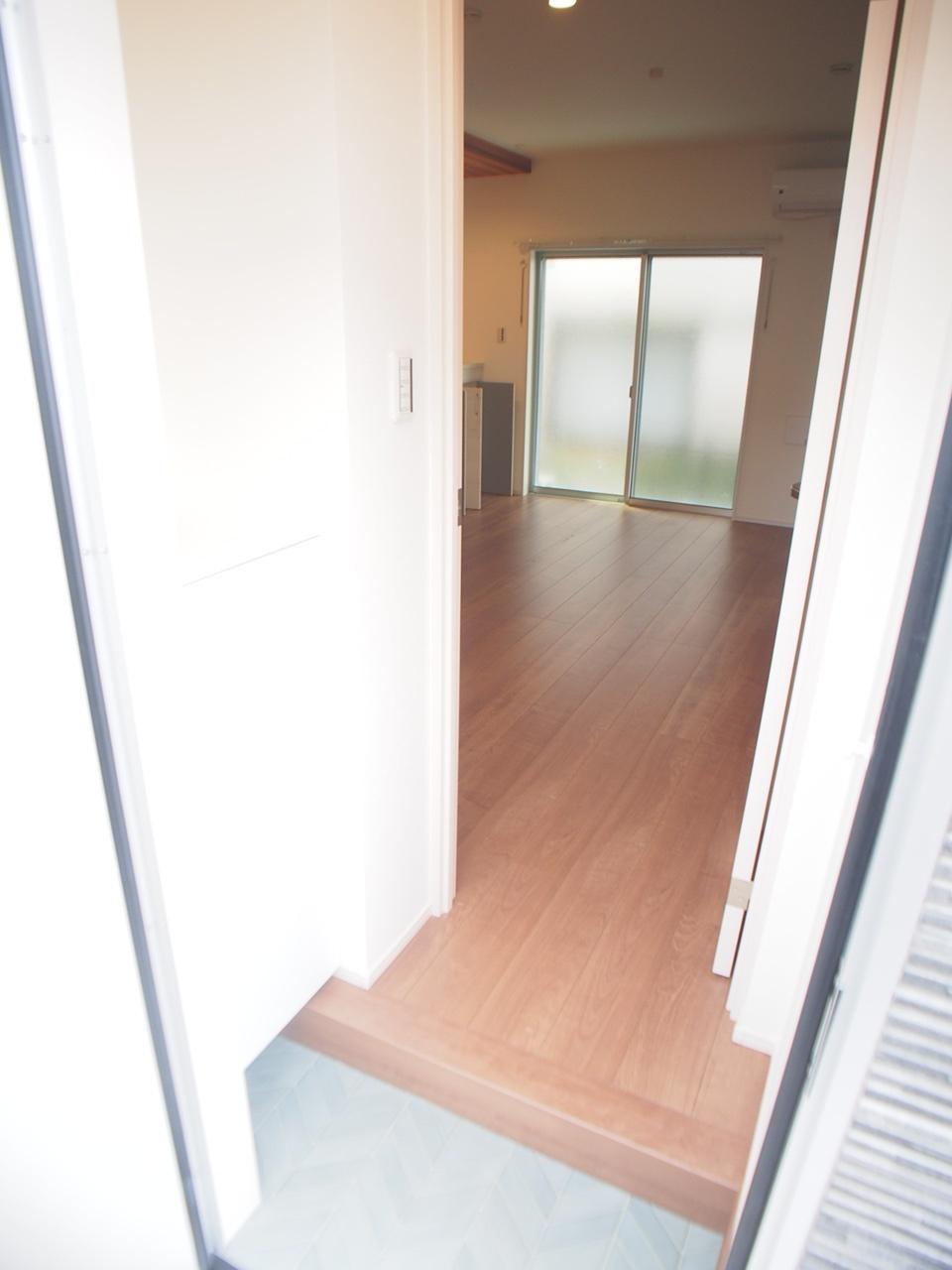 ラティオ勝田台 玄関